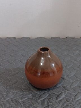 Ceramic Bud Vase